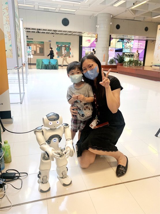 機械人NAO參與香港城市大學共融週展覽圖片6